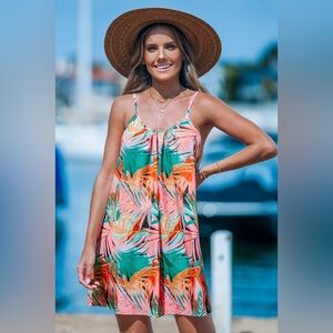 NWT Tropical Round Neck Mini Leaf Print Sun Dress/cover up